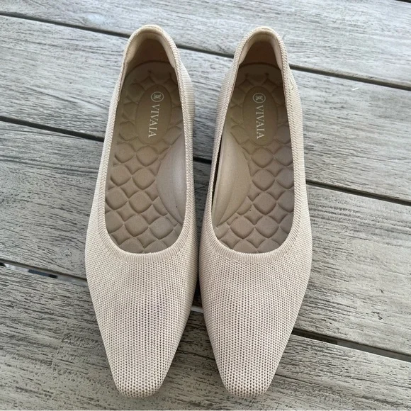 VIVAIA Women's Cream Loafers - Picture 7 of 9